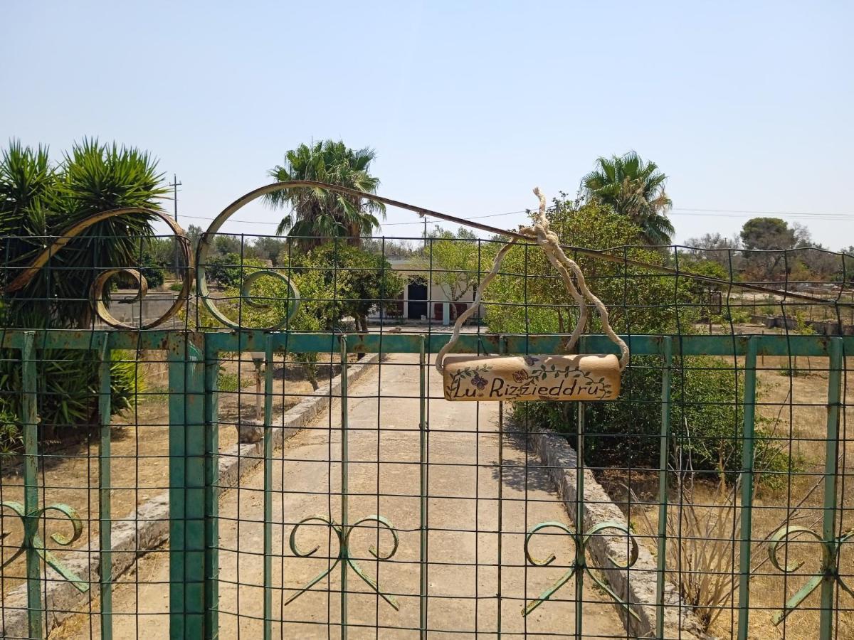 Villa Rizzieddru Galatone Exterior foto
